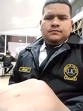 Snapshot of oscarshow24 chatting on March 22, 5:39 am oscarshow24 online show from March 22, 5:39 am