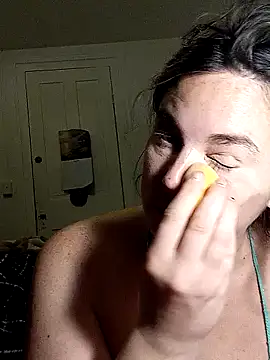 KinzAngel online show from March 14, 3:26 am