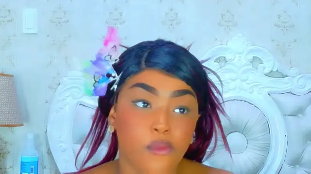 TianahGlow online show from March 6, 9:11 pm