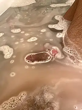 Snapshot of harpeur93 chatting on September 9, 12:59 pm harpeur93 online show from September 9, 12:59 pm