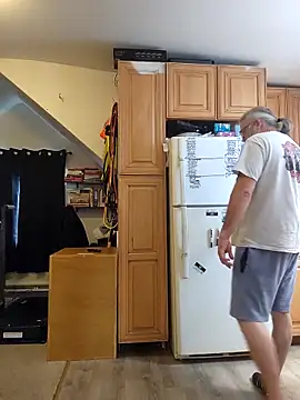 Snapshot of HardSteele97 chatting on December 21, 7:10 pm HardSteele97 online show from December 21, 7:10 pm