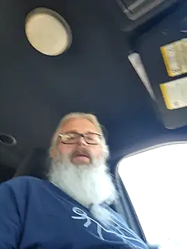 Snapshot of HardSteele97 chatting on April 9, 4:01 pm HardSteele97 online show from April 9, 4:01 pm