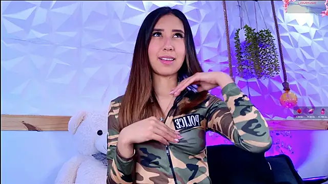 Sopphiaa Payton online show from June 8, 1:11 pm