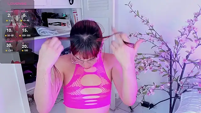 Snapshot of Assuka__ chatting on March 13, 4:23 pm Assuka online show from March 13, 4:23 pm