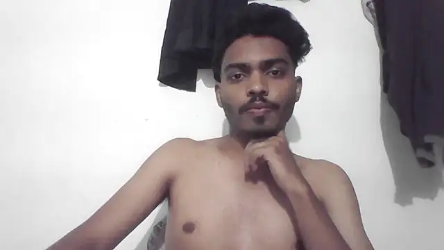 Snapshot of Harsh424242 chatting on March 11, 6:19 pm Harsh424242 online show from March 11, 6:19 pm