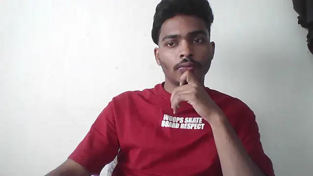 Snapshot of Harsh424242 chatting on March 12, 7:46 am Harsh424242 online show from March 12, 7:46 am