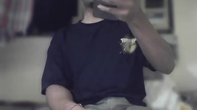 Snapshot of Harsh424242 chatting on September 11, 4:40 pm Harsh424242 online show from September 11, 4:40 pm