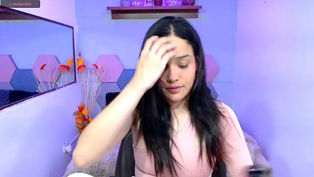 Snapshot of Lana_Pearce chatting on February 20, 1:08 pm Lana Pearce online show from February 20, 1:08 pm