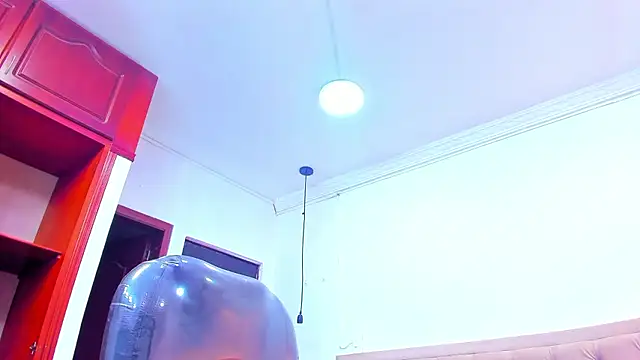 emma purple  online show from January 8, 5:15 pm