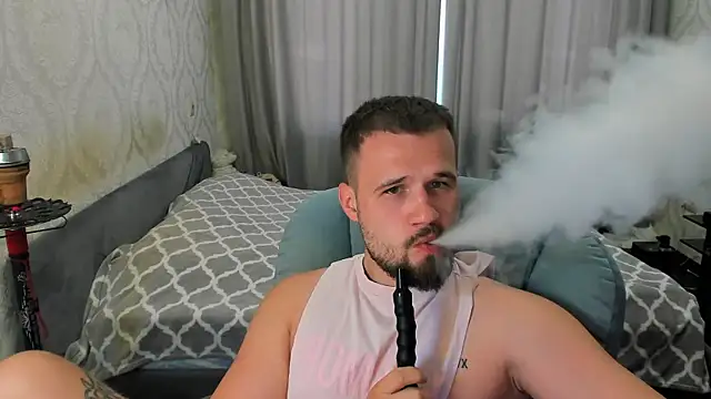Snapshot of Vladik_b chatting on July 26, 5:20 pm Vladik b online show from July 26, 5:20 pm