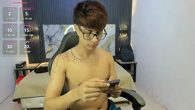 Estiv18  online show from March 5, 2:29 am