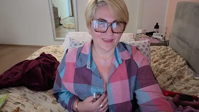 Pumabionda online show from December 3, 11:19 am