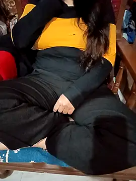 Snapshot of Mannat-222 chatting on November 28, 2:03 am Mannat-222 online show from November 28, 2:03 am