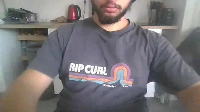 Snapshot of nxnd3525 chatting on December 3, 10:46 am nxnd3525 online show from December 3, 10:46 am