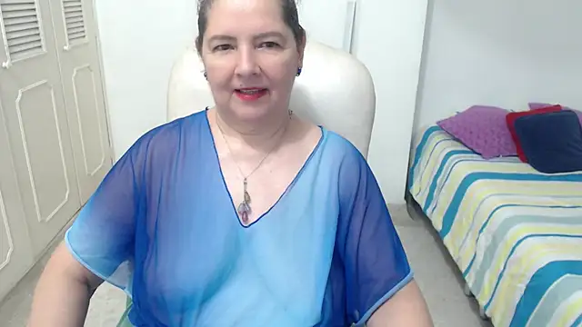 Snapshot of leonela_69 chatting on May 15, 10:39 pm leonela 69 online show from May 15, 10:39 pm