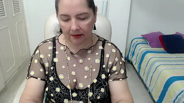 Snapshot of leonela_69 chatting on May 19, 11:11 pm leonela 69 online show from May 19, 11:11 pm