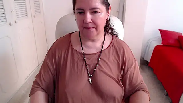 Snapshot of leonela_69 chatting on June 14, 2:30 pm leonela 69 online show from June 14, 2:30 pm