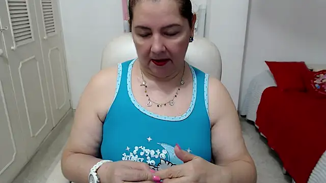 Snapshot of leonela_69 chatting on June 18, 10:58 pm leonela 69 online show from June 18, 10:58 pm