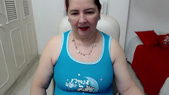 Snapshot of leonela_69 chatting on June 25, 11:20 pm leonela 69 online show from June 25, 11:20 pm