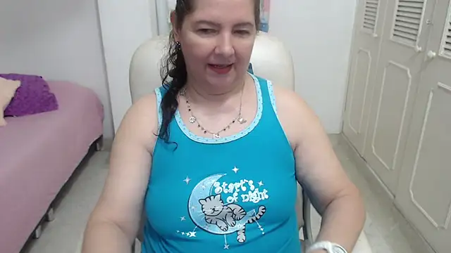 Snapshot of leonela_69 chatting on July 2, 4:29 am leonela 69 online show from July 2, 4:29 am