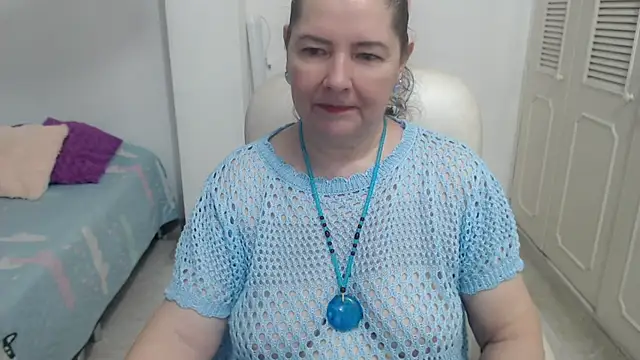 Snapshot of leonela_69 chatting on July 10, 11:29 pm leonela 69 online show from July 10, 11:29 pm