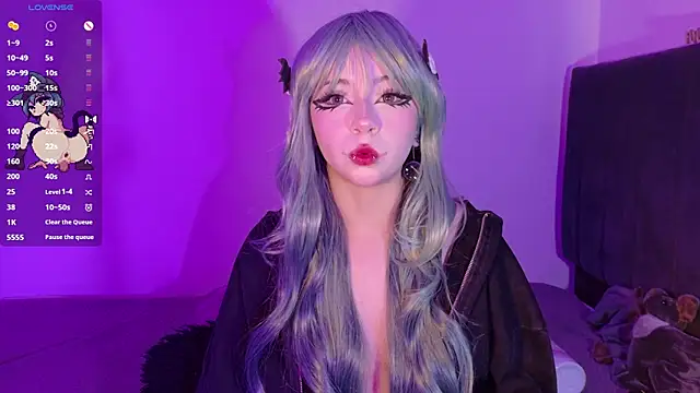 Snapshot of purplelilith3 chatting on July 13, 2:53 pm purplelilith3 online show from July 13, 2:53 pm
