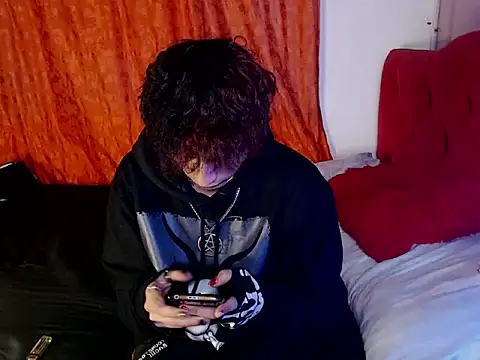 Alien Twink online show from September 27, 3:11 am