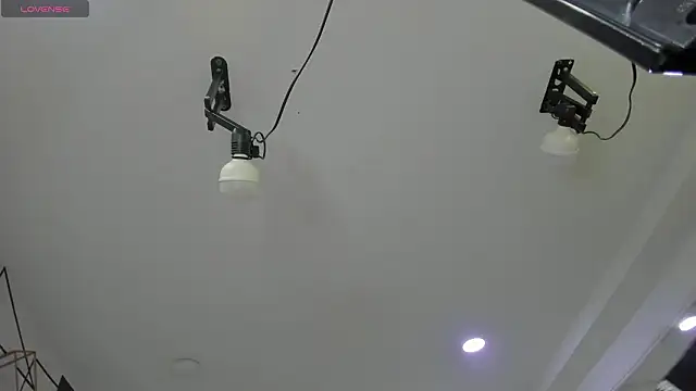 EmiliaRose  online show from February 21, 9:05 pm