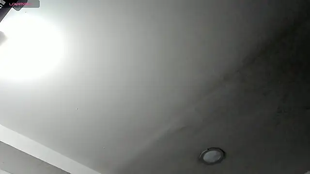 Snapshot of EmiliaRose_ chatting on May 12, 9:01 pm EmiliaRose online show from May 12, 9:01 pm
