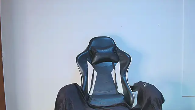 Snapshot of natasha_steele chatting on November 4, 9:14 pm natasha steele online show from November 4, 9:14 pm