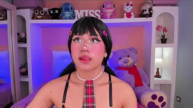 miss   megan online show from November 14, 6:06 pm