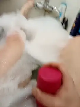 flo000031 online show from February 16, 2:57 pm