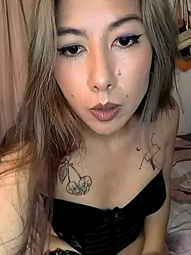 Tiff Doll online show from February 15, 6:44 pm