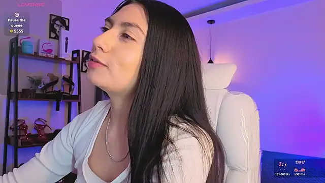 Miller Vanessa  online show from March 9, 8:57 pm