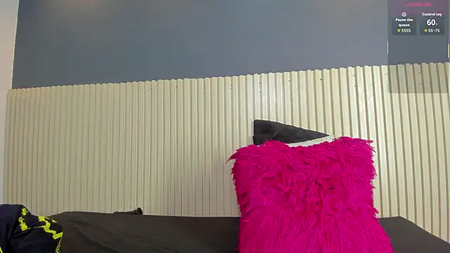 Aida-nicolle online show from November 8, 9:53 am