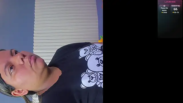 Aida-nicolle online show from November 14, 11:42 am