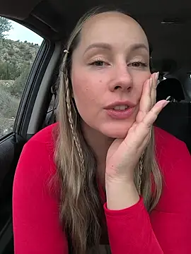 Mona Plus online show from December 21, 9:05 am