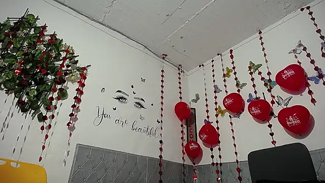 AlexaUllahX online show from February 19, 10:20 pm