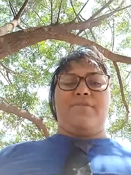 promiscuous-indecent-momm online show from February 19, 4:44 pm