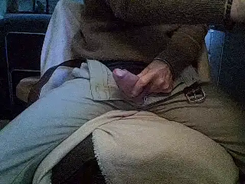 createur34 online show from March 6, 2:13 pm