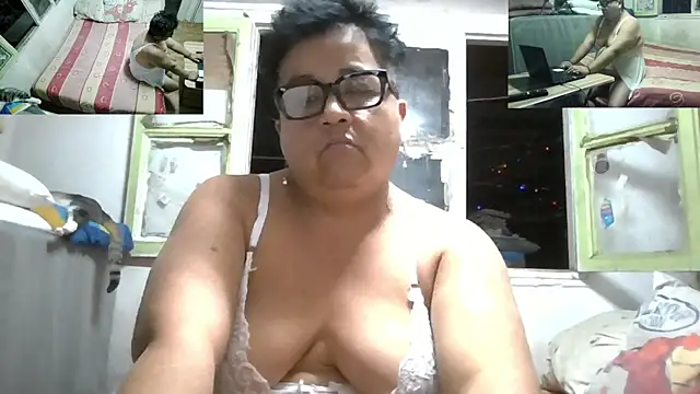 erinadarling79 online show from February 13, 12:17 am