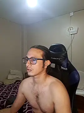 cholitohermoso online show from February 16, 9:59 pm