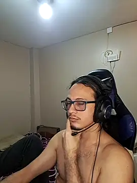 cholitohermoso online show from March 2, 10:05 pm