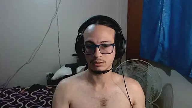 cholitohermoso online show from March 4, 10:27 pm