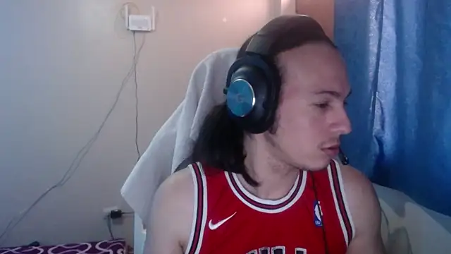 cholitohermoso online show from March 16, 6:55 pm