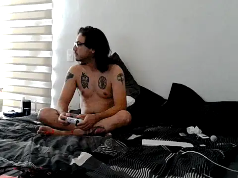 Iscariot19 online show from February 26, 11:59 pm