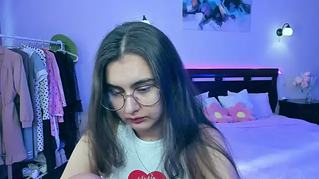 GabriellaMays online show from February 19, 8:22 am