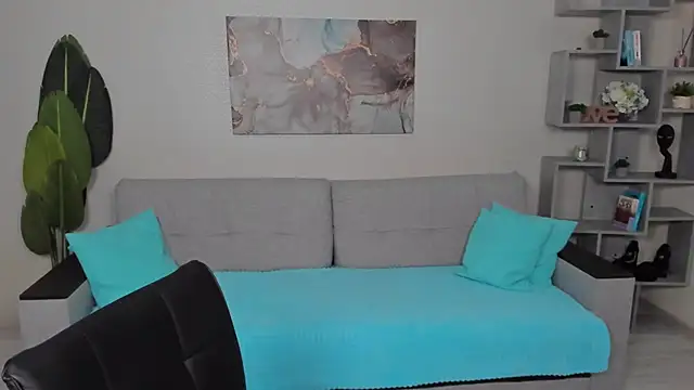 GabriellaMays online show from December 4, 5:06 am