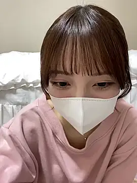 Snapshot of Hinano_o0 chatting on February 24, 12:26 pm Hinano o0 online show from February 24, 12:26 pm