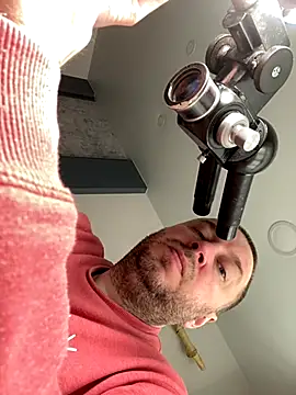 Snapshot of DorianJeday chatting on October 31, 8:26 am DorianJeday online show from October 31, 8:26 am